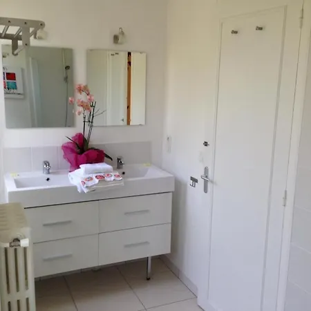 Superbe Piscine Le Celadore De , 7 Min A Pied Du Centre Apartmán *