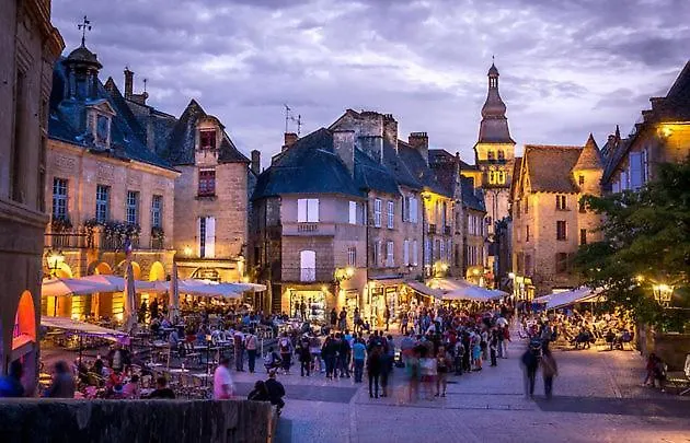 Appartamento Superbe Piscine Le Céladore De Climatisé, 7 Min à Pied Du Centre